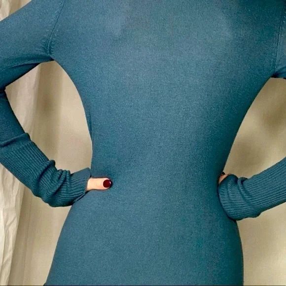Teal Turtleneck long sleeve Top size small - Picture 8 of 14